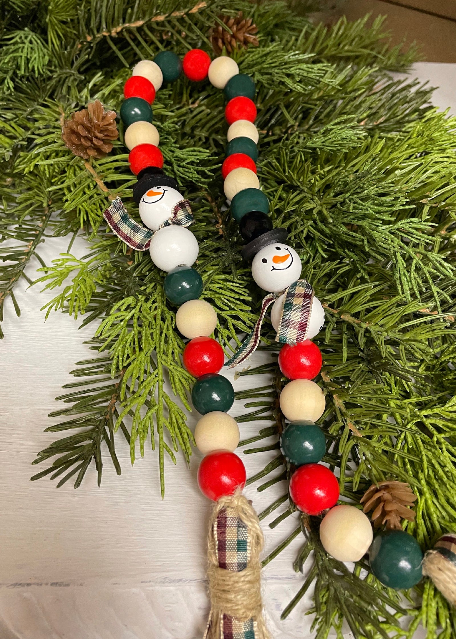 ITEM KOP 49695 - 29.5" SNOWMAN BEAD TAG WITH TASSLE