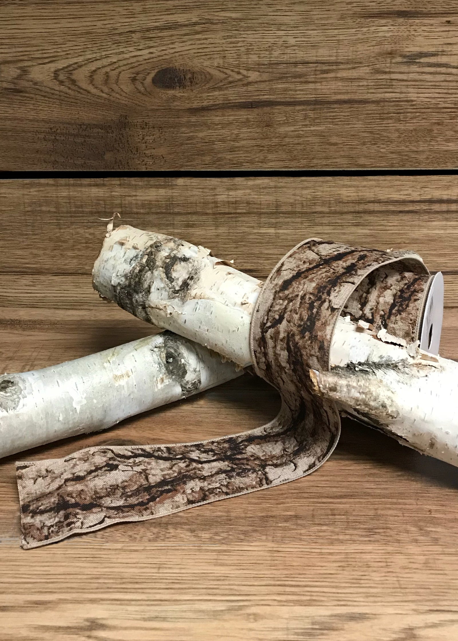 ITEM RG1937 XE -  2.5"X10YD PINE BARK WIRED RIBBON--  LT TAN/LT BEIGE/BROWN